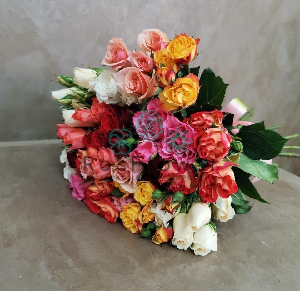 Букет цветов из: Розы в Радовицкий