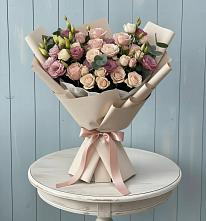 Букет цветов из:  Розы и Лизиантусы #REPLACE_PRED# Радовицкий