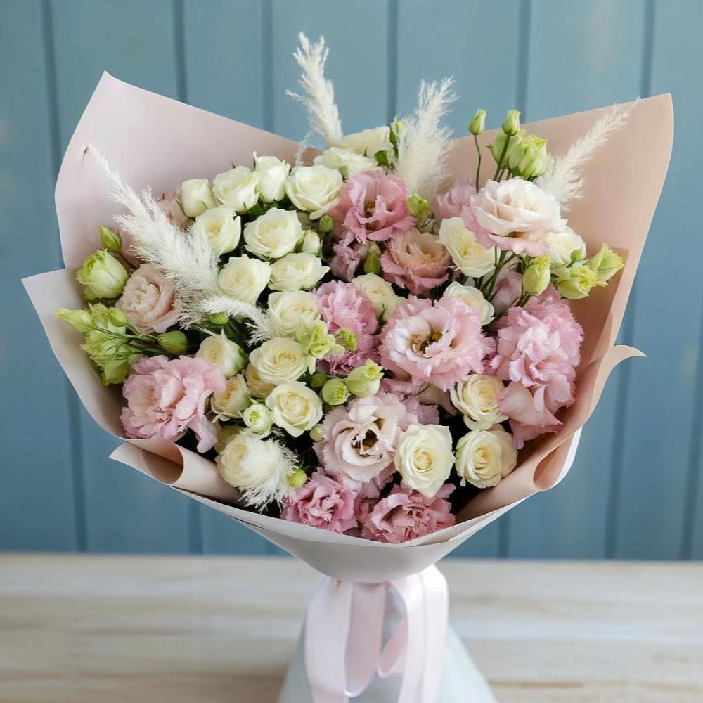 Букет цветов из: Альстромерии и Розы в Радовицкий