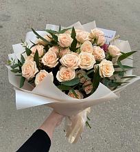 Букет Кремовые розы Латте в Радовицкий