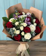 Букет цветов из:  Розы и Альстромерии в Радовицкий