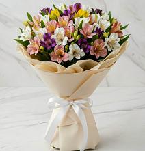 Букет цветов из:  Альстромерии #REPLACE_PRED# Радовицкий