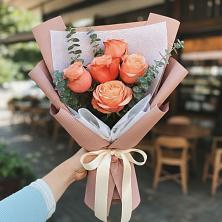 Букет цветов из:  Розы в Радовицкий