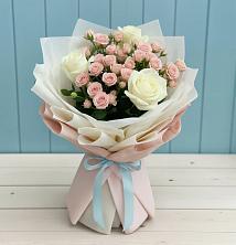 Букет цветов из:  Розы в Радовицкий