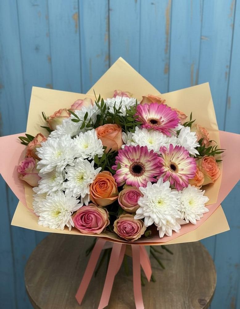 Букет цветов из: Розы, Герберы и Хризантемы в Радовицкий