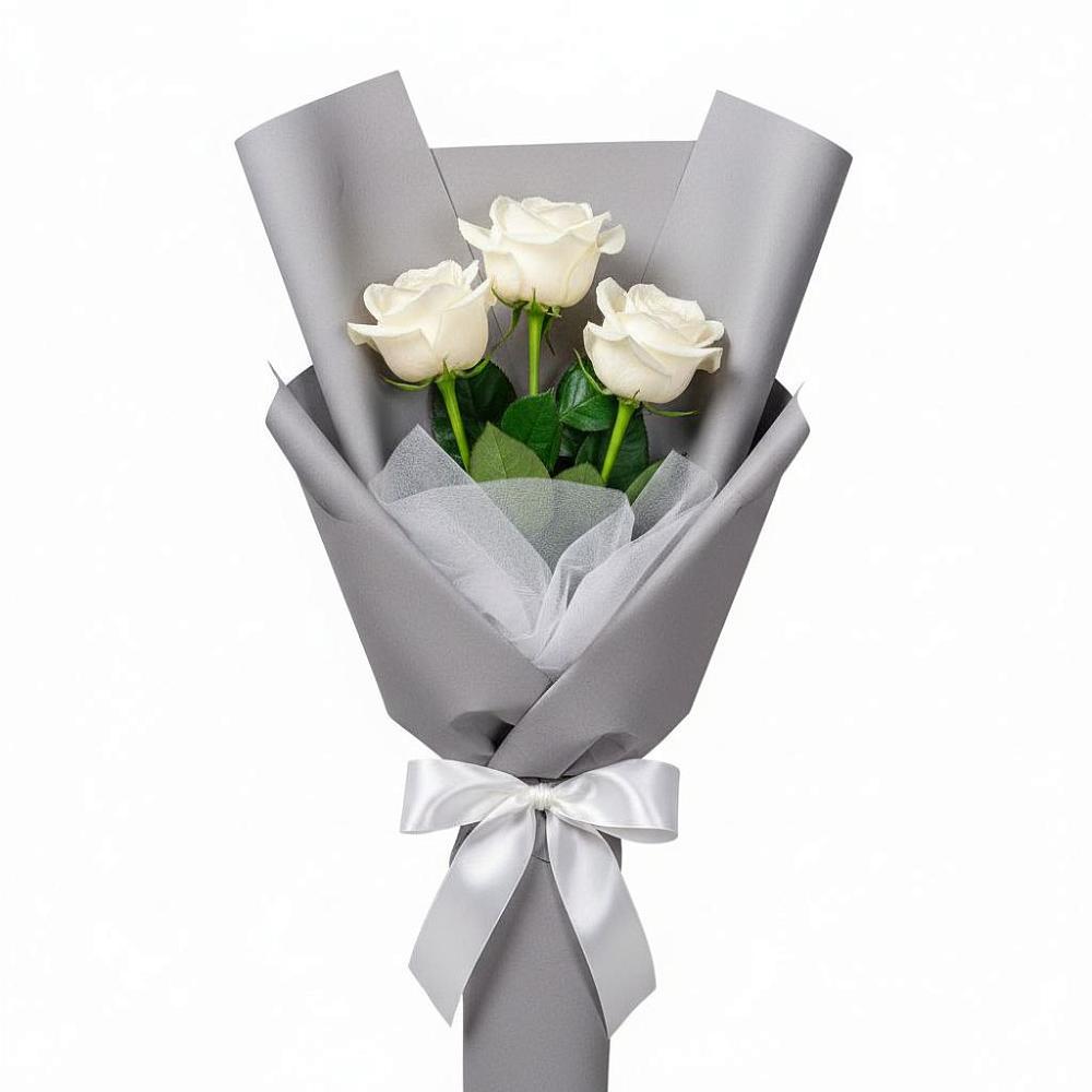Букет 3 белые розы в Радовицкий