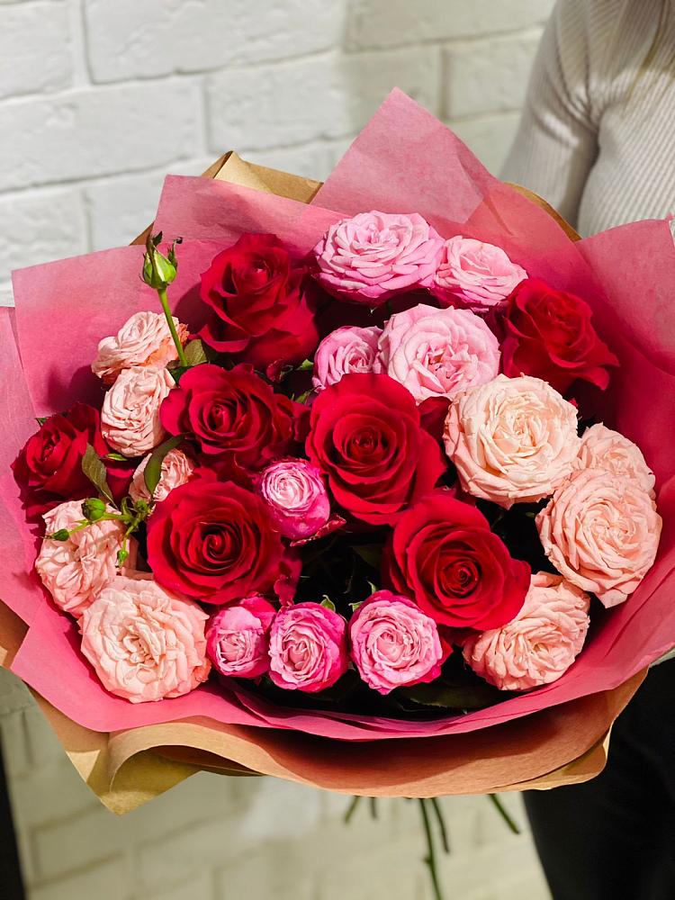 Букет цветов из: Розы в Радовицкий