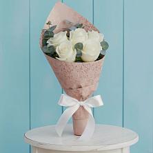 Букет цветов из:  Розы в Радовицкий