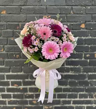 Букет цветов из:  Герберы и Хризантемы в Радовицкий