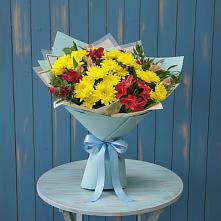 Букет цветов из:  Альстромерии и Хризантемы #REPLACE_PRED# Радовицкий