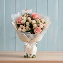 Букет цветов из:  Розы в Радовицкий