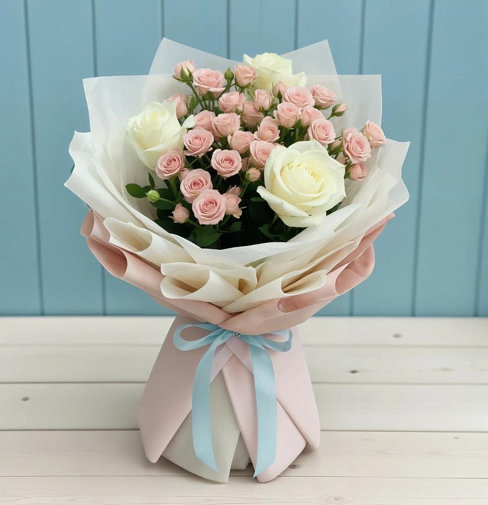 Букет цветов из: Розы в Радовицкий