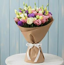 Букет цветов из:  Лизиантусы в Радовицкий