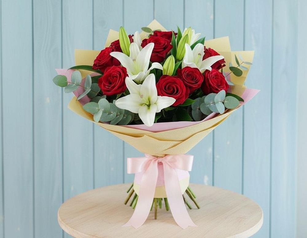 Букет цветов из: Лилии и Розы в Радовицкий