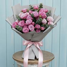 Букет цветов из:  Розы в Радовицкий
